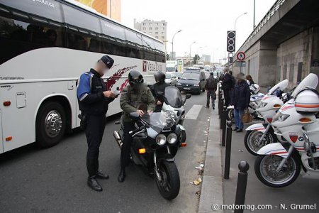 Paris : verbalisation accrue des motards
