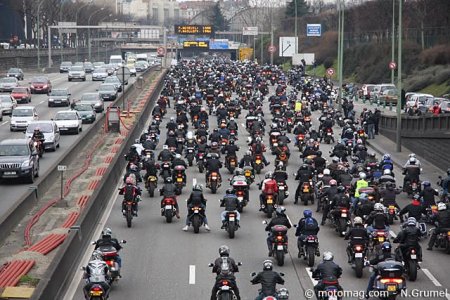 Manif du 13 mars : embouteillage monstre