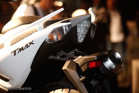 Milan-Yamaha T-Max 2012 : cul de R1 ?