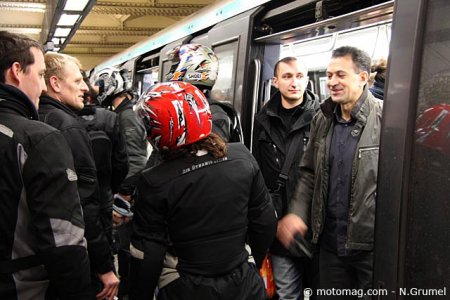 Manif du 13 mars : les motards dans le metro