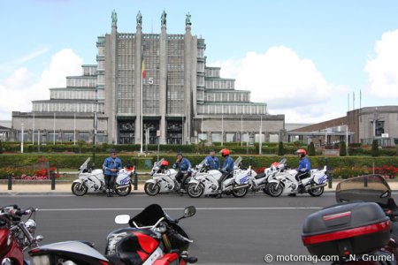 Manif à Bruxelles : les policiers en FJR