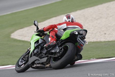 Kawasaki ZX 10-R 2008 : comportement