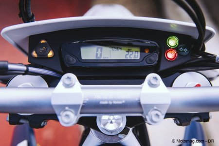 Husqvarna 701 SM : tableau de bord light