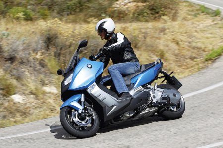 Milan-BMW C 600 Sport : auf dem strass