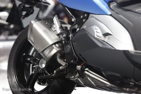 Milan-BMW C 600 Sport : échappement court