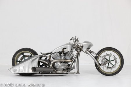 AMD World : Skywalker’s Caddy, par Harley Moscow