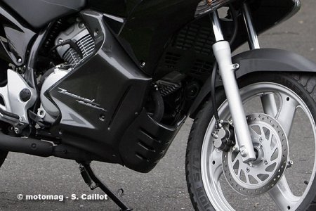 Honda Varadero 125 T.E : carénage