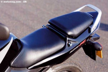 Honda CBR 125 : option duo