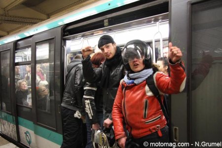 Manif FFMC, vous y étiez : métro 13