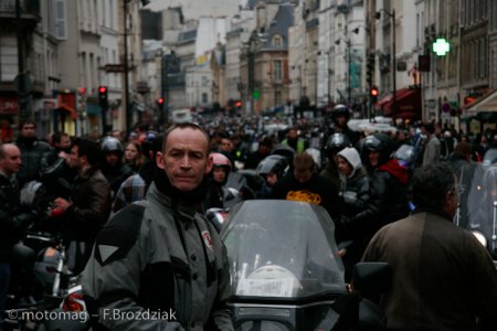 Manif FFMC, vous y étiez : rue de Rivoli 16