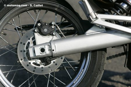 Moto Morini 9 1/2 : un freinage rassurant