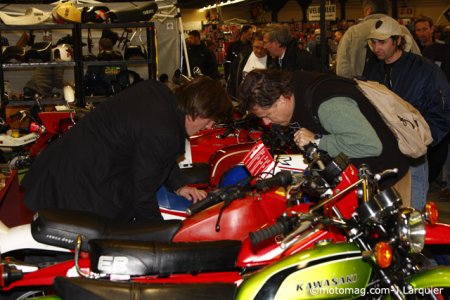 Salon Moto Légende : marché de motos