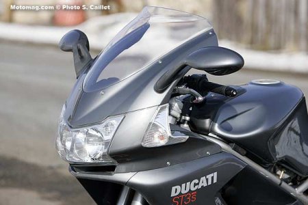 Ducati 992 ST3S abs : phares réglables