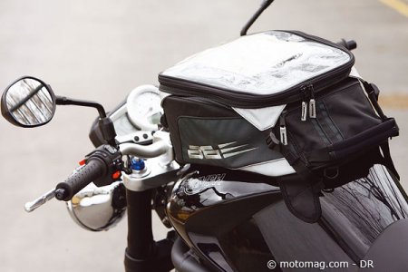 Triumph Speed Triple 1050 : réservoir