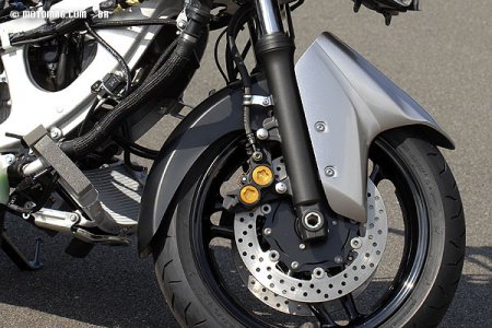 Yamaha 500 T-Max 2008 : freins