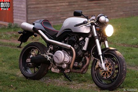 Voxan Black Magic 1000 : style