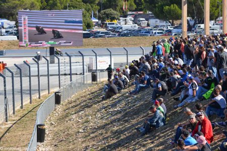Bol d’Or 2015 : à plat les écrans…