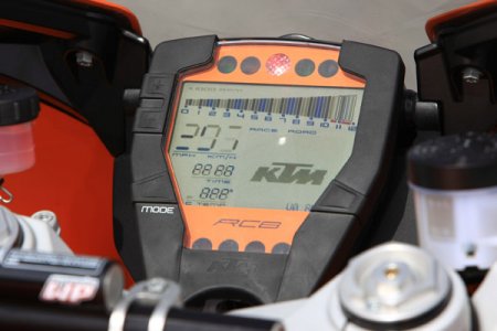 Essai KTM RC8 : à bord