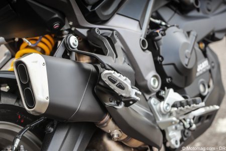 Ducati 950 Multistrada : étrange échappement