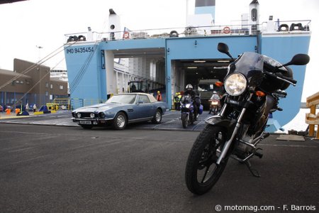 3000 km en Écosse : descente du ferry