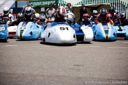 Side ancien à Pau : prêt au baston en F1