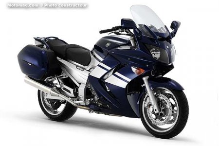 Yamaha 1300 FJR AS et S : bicolore