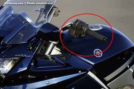 Yamaha 1300 FJR AS et S : sans embrayage