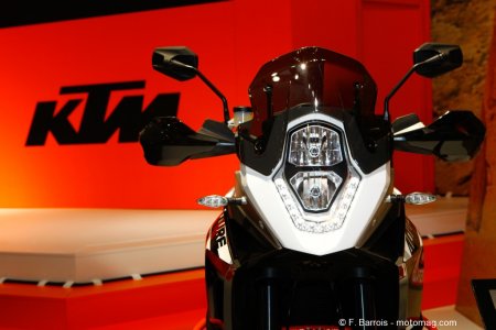 KTM marque le coup à Cologne avec sa nouvelle 1190 Adventure : le trail le plus puissant du marché avec 150 ch (en full)