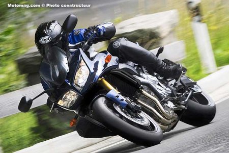 Yamaha 1000 FZ1 FAZER : plus sport