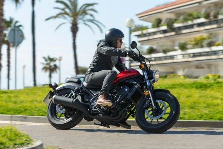 Honda CMX 500 Rebel : idéale pour débuter