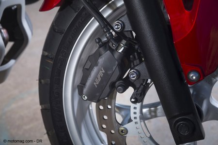 Honda NC 750 X : frein avant