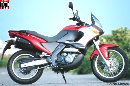 Aprilia 650 Pegaso ie : tenue de route