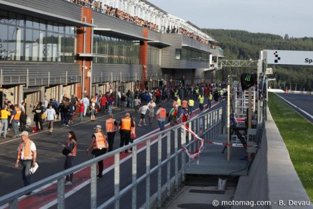 Bikers Classic 2012 : pit-lane de Spa