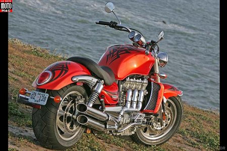 Triumph Rocket III : gros gommard