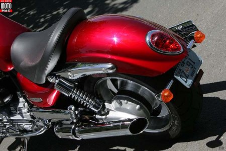 Triumph 2300 Rocket III : cardan