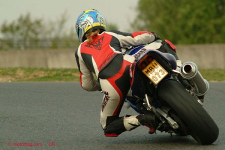 Stage pilotage : genoux par-terre