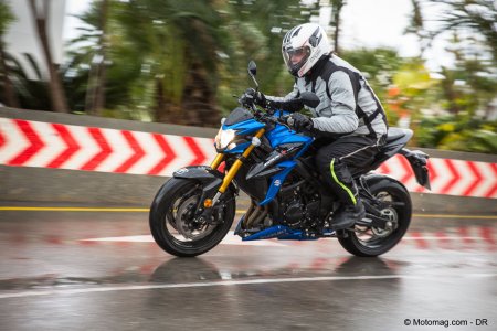 Suzuki GSX-S 750 : bonne position de conduite