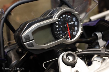 Milan-Triumph Tiger 1200 Explorer : instrumentation classique