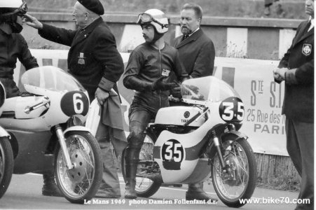50 ans de course Yamaha à Moto Légende : Auréal
