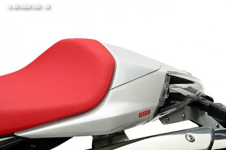 Derbi 659 Mulhacén : capot de selle