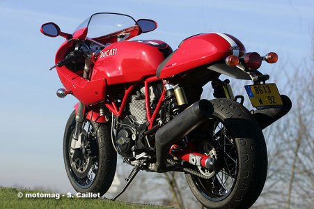 Ducati Sport 1000 S : amortos