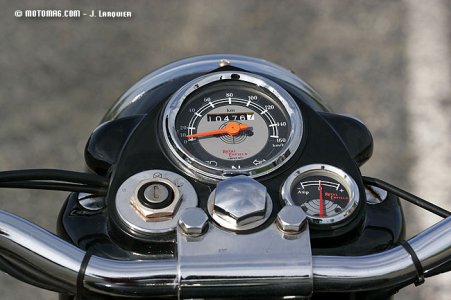 Royal Enfield 500 Electra : compteur