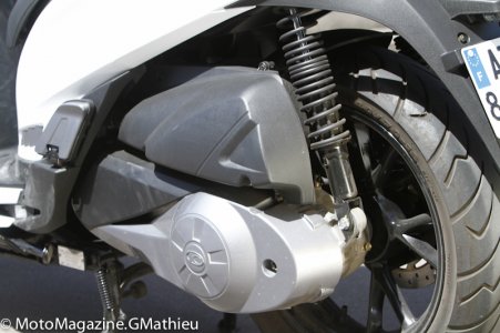 Kymco People 300 : motorisation d’enfer !