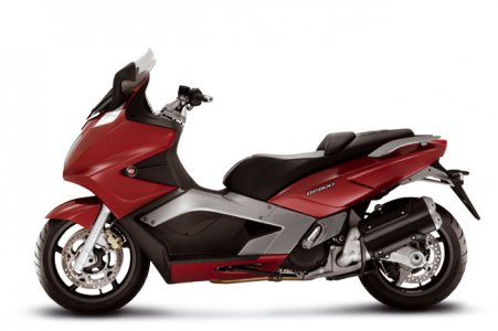 Gilera GP 800 : vue côté gauche