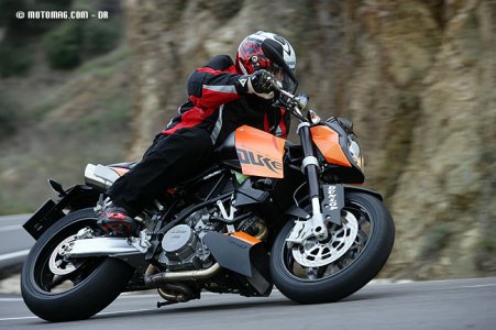 KTM 990 Super Duke : discret