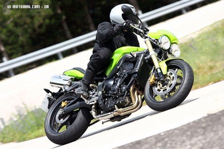 Essai Triumph Street Triple 675 : sur route