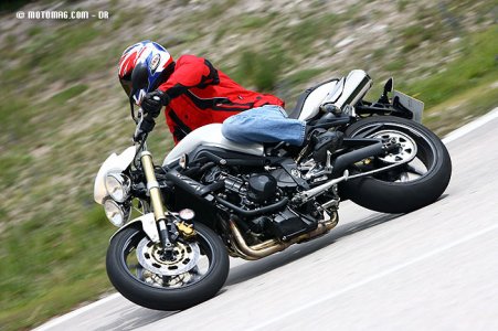 Triumph Street Triple 675 : moteur