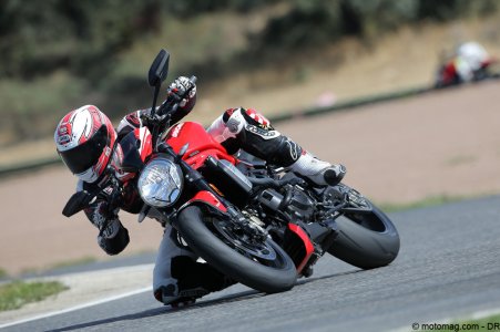 Ducati Monster 1200 R : légère et vive