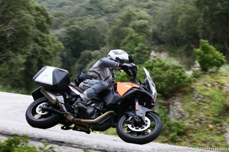 KTM Super Adventure 1290 S : valises en option