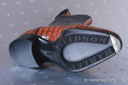 Bottes Harley-Davidson : semelle en pneu